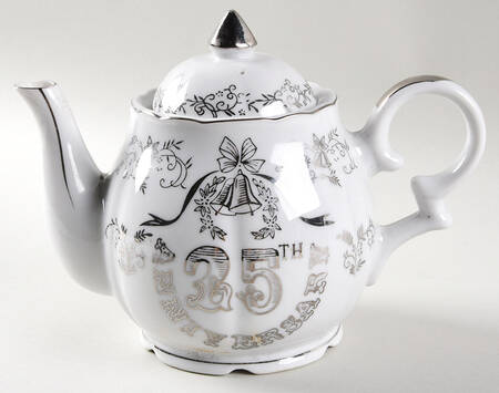 Anniversary Musical Teapot & Lid