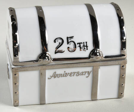 Anniversary 4" Rectangular Box & Lid