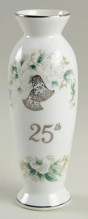 Anniversary 6" Bud Vase