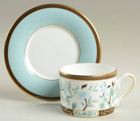 Palatial Garden Flat Cup & Saucer Set