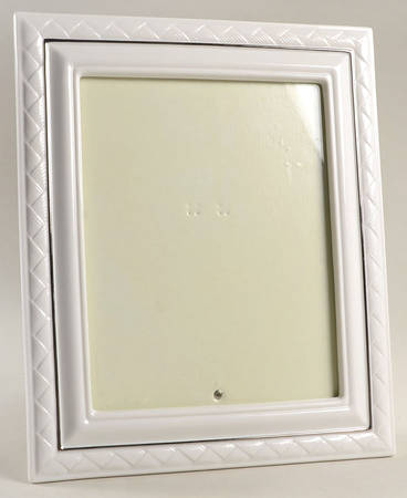 Portrait Gallery (Platinum Series) Frame-Holds 8" X 10"