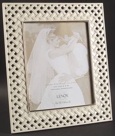 Portrait Gallery (Platinum Series) Frame-Holds 8" X 10"