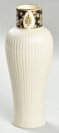 Golden Dynasty (Cream Background) 6" Bud Vase
