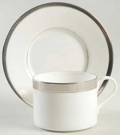 Chain Bracelet Flat Cup & Saucer Set