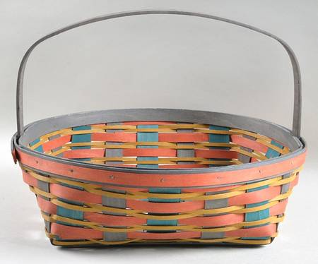 Baskets Fall in Love Round Pie Basket