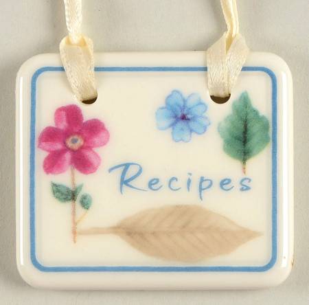 Baskets "Recipes" Botanical Fields Basket Charm Tie-On