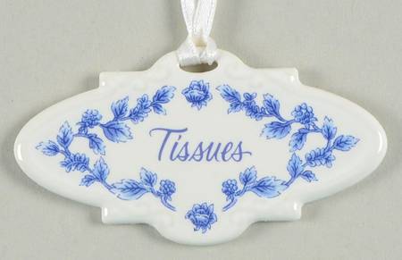 Baskets "Tissues" Provincial Cottage Basket Charm Tie-On