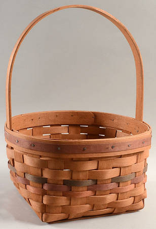 Baskets 1990 Large Easter Basket