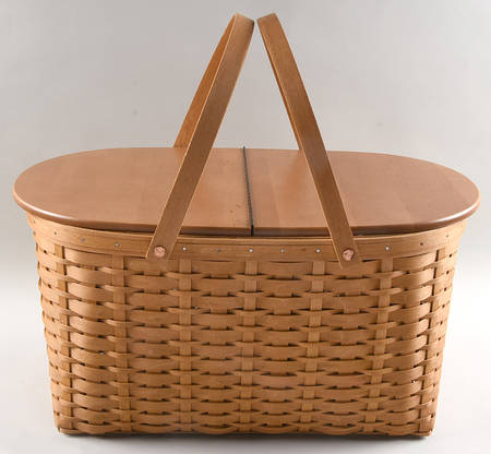 Baskets Extra Large Oval Picnic Basket & Lid