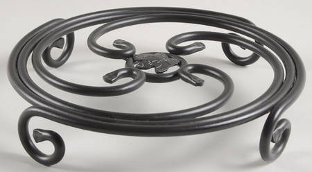 Baskets 8" Metal Round Trivet