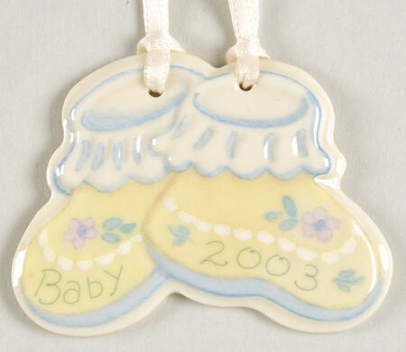 Baskets 2003 New Baby Basket Charm Tie-On