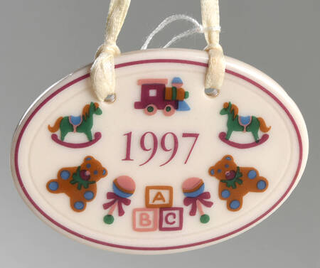 Baskets 1997 New Baby Basket Tie-On by Longaberger