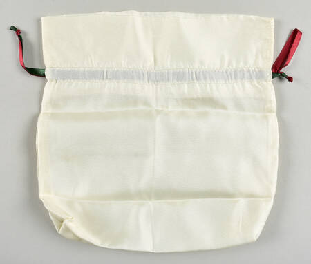 Baskets Drawstring Liner for Holiday Gift Basket by Longaberger