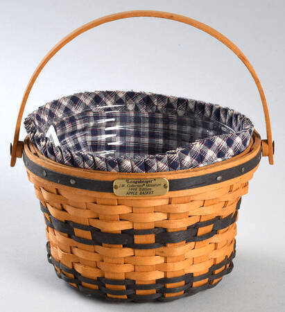Baskets JW Miniature Apple Basket W/ Liner & Protector