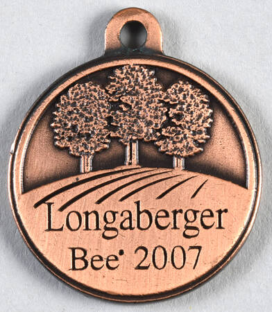 Baskets 2007 Bee Tie-On Charm