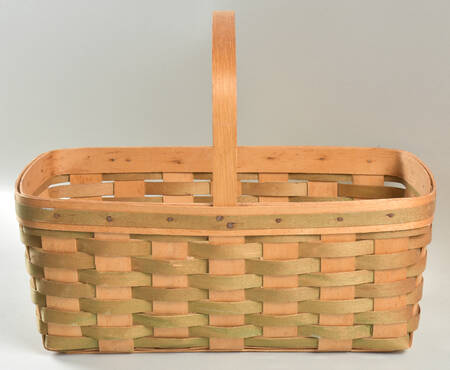 Baskets 1988 Large Bee Basket w/Green Weave by Longaberger