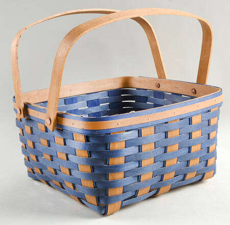 Baskets Woven Traditions Cake Basket