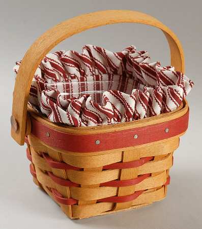 Baskets Sweet Sentiments Basket W/Liner & Protector