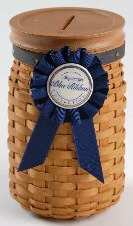 Baskets Blue Ribbon Pride Basket&Lid w/Protector & Charm