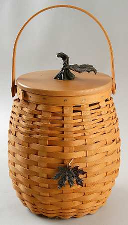 Baskets October Fields Basket&Lid w/Protector & Charm