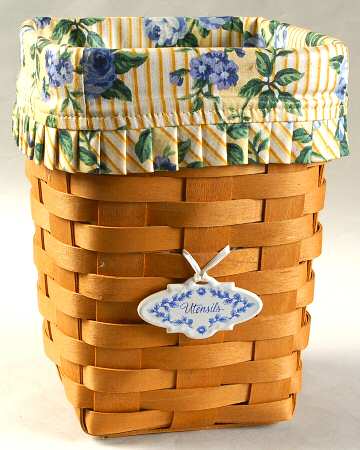 Baskets Medium Spoon Basket W/Liner & Charm