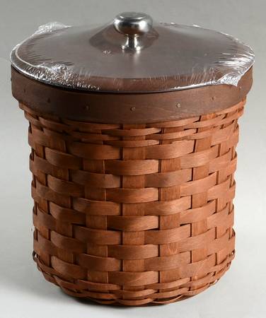 Baskets Large Crock Basket & Lid w/Lidded Protector