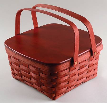 Baskets Cake Basket & Riser w/Lid & Protector