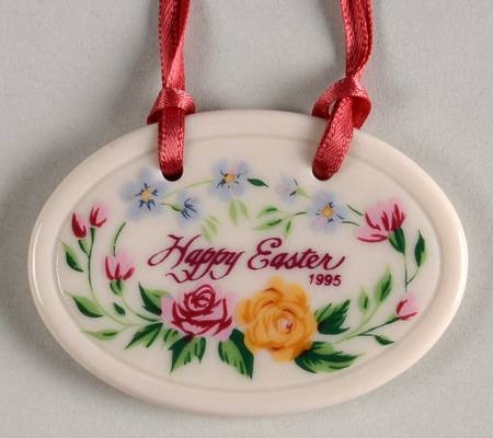 Baskets 1995 Easter Tie-On Charm for Basket by Longaberger