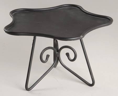 Baskets Medium Star Shape Metal Stand