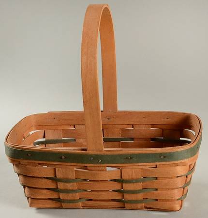 Baskets 1993 Large Easter Basket