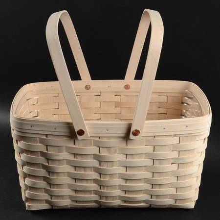 Baskets (2 Handle) Medium Market Basket & Protector