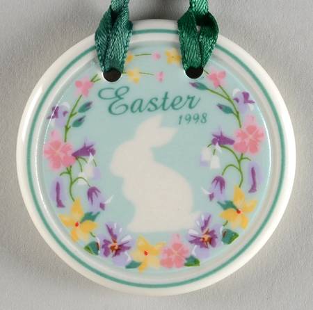 Baskets 1998 Easter Tie-On Charm for Basket by Longaberger