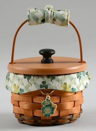 Baskets Lucky You w/Lid,Liner,Handle Grip,Protector&Charm