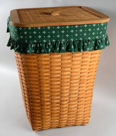 Baskets Large Handled Hamper&Woven Lid w/Liner & Protector