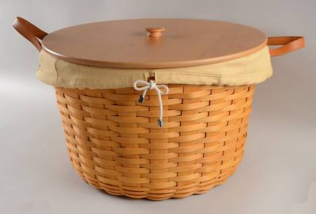 Baskets Pot of Gold Basket & Lid w/Liner & Protector