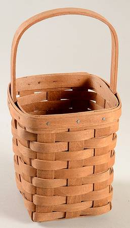 Baskets Medium Peg Basket