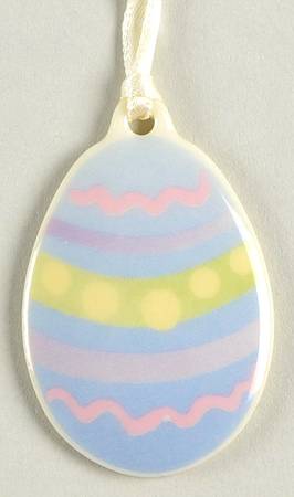 Baskets 2005 Easter Tie-On Charm for Basket