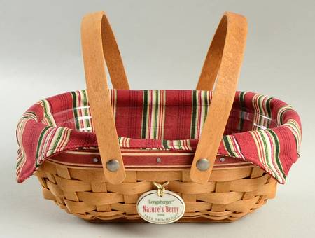Baskets Red Nature's Berry Basket&Liner w/Protector&Charm