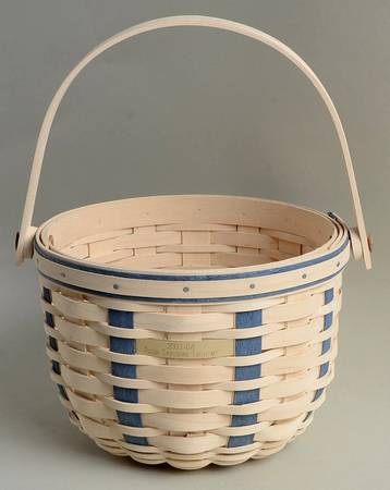 Baskets 2004 Region Award Basket