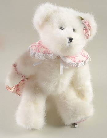 Baskets 2009 Horizon of Hope Boyd's Bear "Victoria"