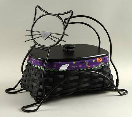 Baskets Black Cat Basket&Lid w/Liner,Protector&Metal Stand