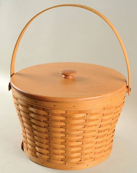 Baskets Hostess Sewing Basket & Lid