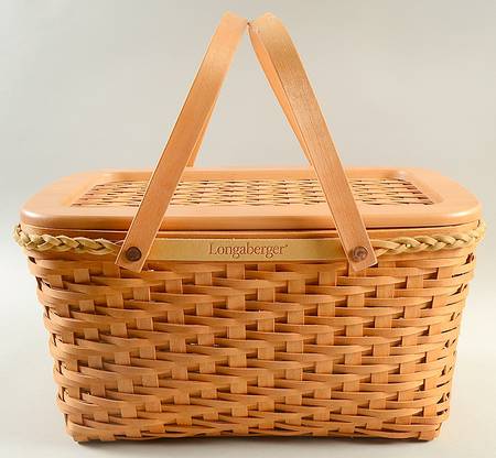 Baskets Founder's Market Basket W/Lid & Protector