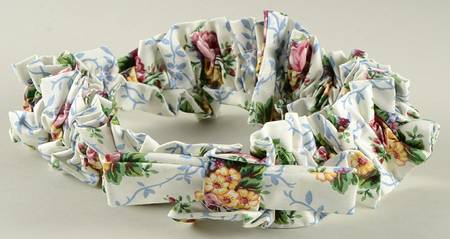 Baskets Medium Garter (With Bow) for Basket