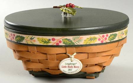 Baskets (5 Piece) Green Little Holly Berry Basket Set