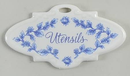 Baskets "Utensils" Provincial Cottage Basket Charm Tie-On