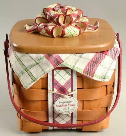 Baskets (5pc) Small Red Plaid Tidings Basket (w/ Ribbon)