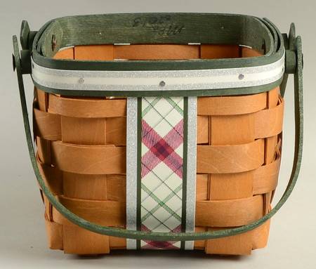 Baskets Small Green Plaid Tidings Basket (With Ribbon)