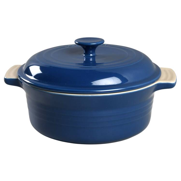 Indigo (Cobalt) 2 Qt Round Covered Casserole by Le Creuset