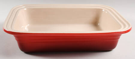 Cerise (Cherry) 2.5 Quart Rectangular Casserole No Lid